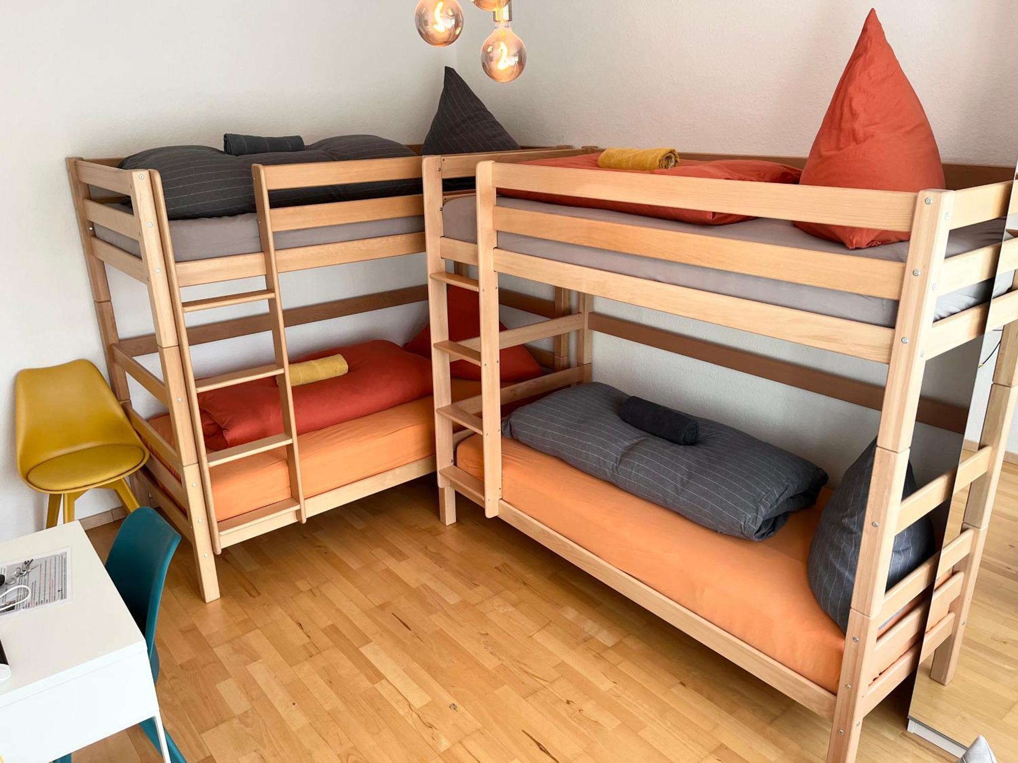 Gemuetliche Privatzimmer Mit Geteiltem Bad, Kueche Und Garten Munich Exterior photo